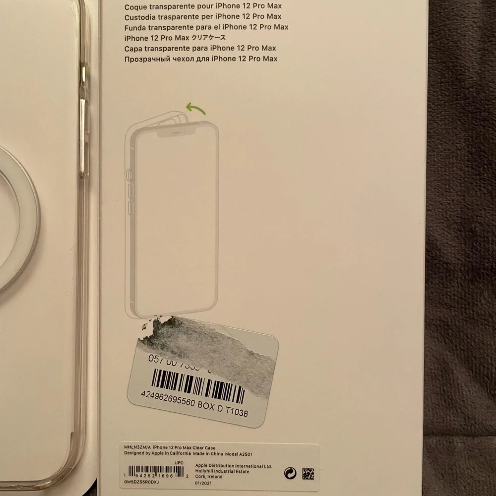 Apple iPhone 12 pro max clear case with MagSafe